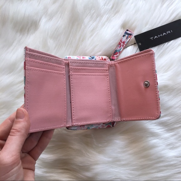 TAHARI | Trifold Multicolored Floral Zip Wallet - Picture 3 of 6